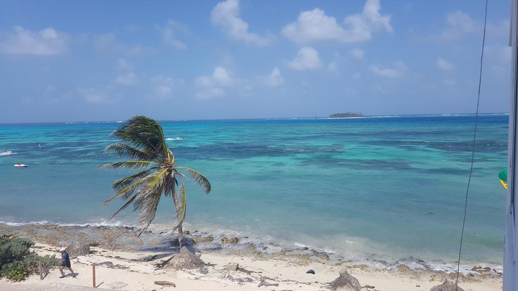 Caribbean Island Hotel Piso 2 San Andrés Eksteriør billede